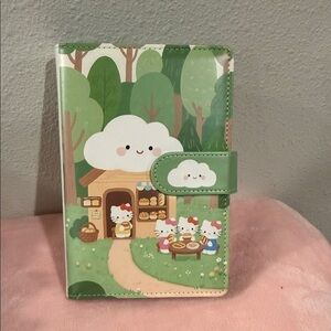 Hello Kitty Green and White Kids Binder